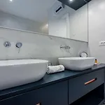 Zadera Alojamento de Acomodação e Pequeno-almoço 4*