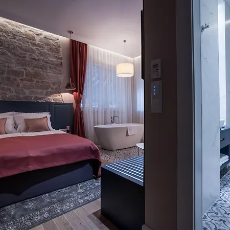 Bed and breakfast Zadera 4*